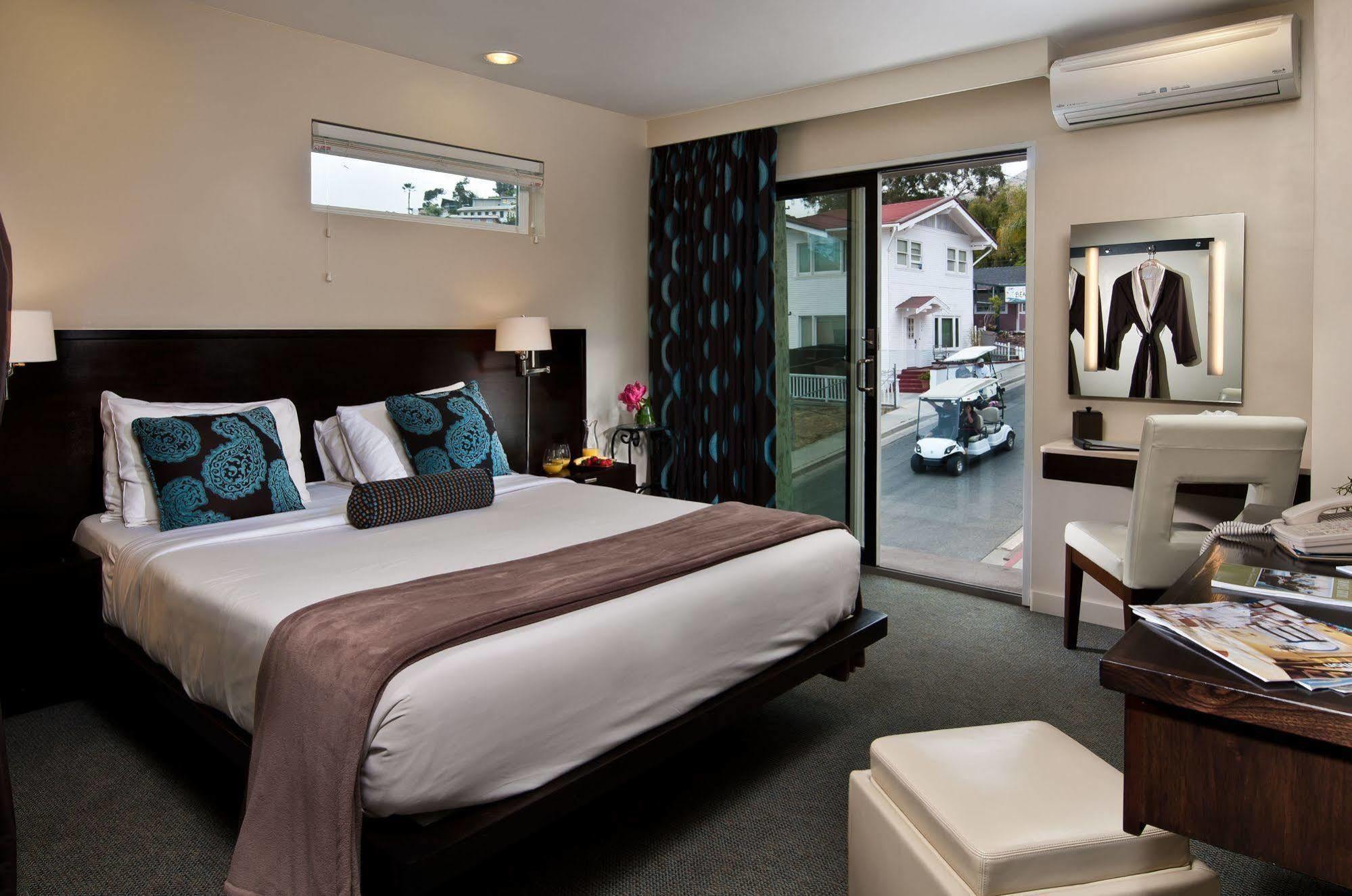 Aurora Hotel Avalon Dış mekan fotoğraf